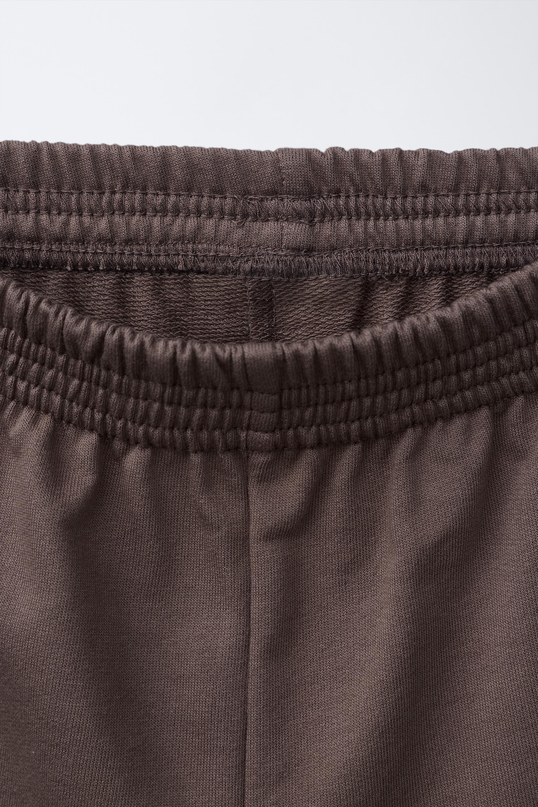 ENSEMBLE POLO À RAYURES ET BERMUDA